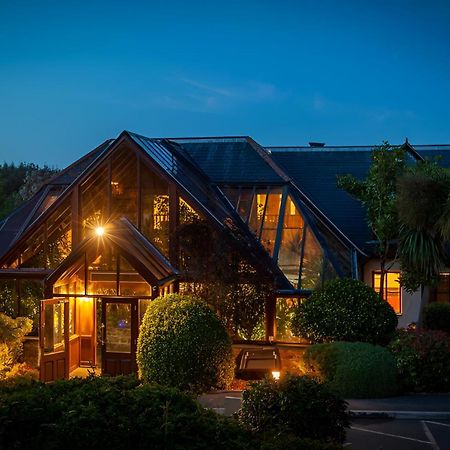 Hustyns Hotel Saint Wenn Buitenkant foto